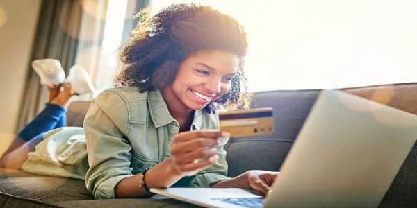 7 Best No Annual Fee Student Credit Cards: Build Credit Effortlessly